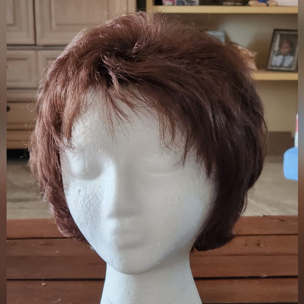 Lord & Cliff wig